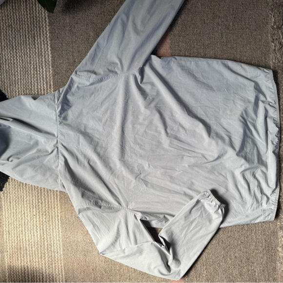 Vuori Light Gray Hooded Windbreaker - Picture 8 of 10